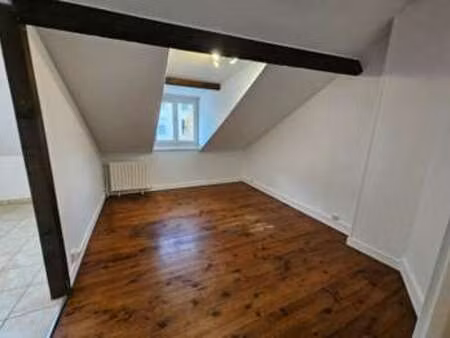 location appartement t1 à angers saint-serge (49000) : à louer t1 / 17m² angers saint-serg