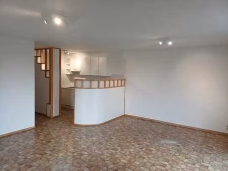 magnifique appartement 2 chambres avec balcon et vue dégagée