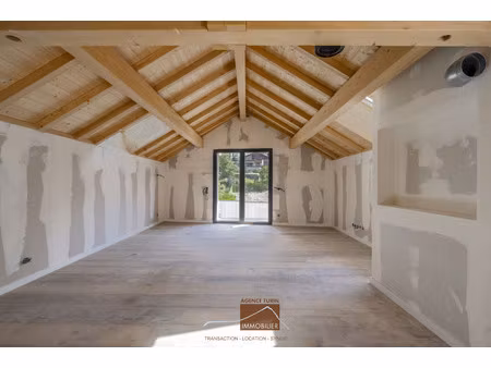 triplex à vendre à saint-chaffrey