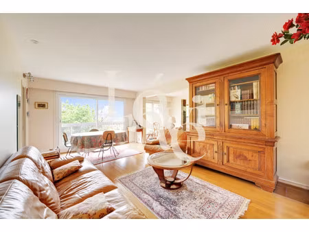 appartement de luxe à vendre dans le quartier vallée de fécamp