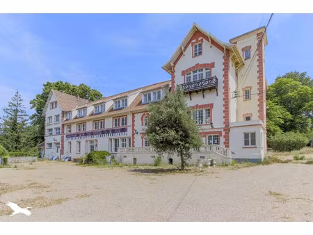 maison de luxe à vendre à septeuil