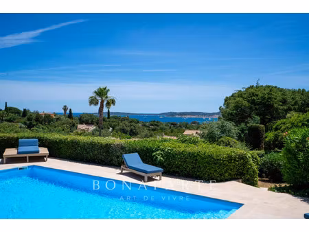 maison de luxe à vendre à grimaud