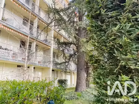vente appartement 1 pièce 44 m² à saint-julien-les-villas (10800)  69 000 €