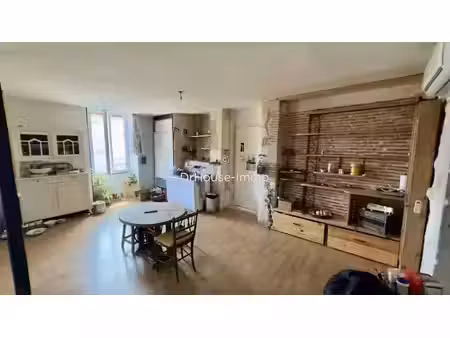 vente appartement 3 pièces 84 m² à puy-l'evêque (46700)  48 000 €