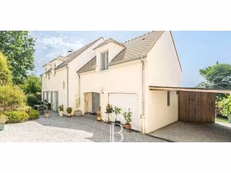 maison avec jardin et terrasse chambourcy (78)