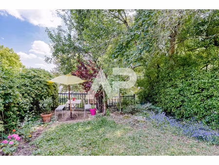maison de luxe à vendre dans le quartier brancas-fontenelles-beauregard