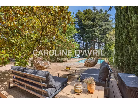 ferme à vendre dans le quartier granettes-jauberte-sainte anne