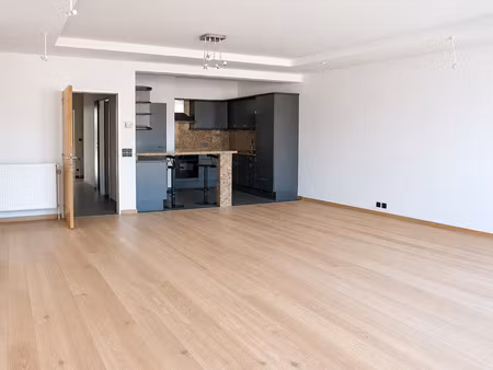 appartement à louer à antwerpen € 1.220 (lpqd3) - provas | zimmo