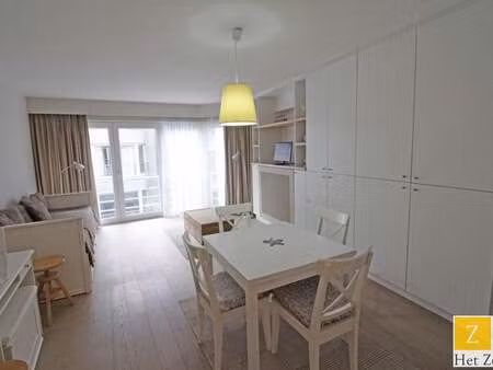 appartement à louer à knokke € 950 (lpqn7) - agence het zoute verkoop | zimmo
