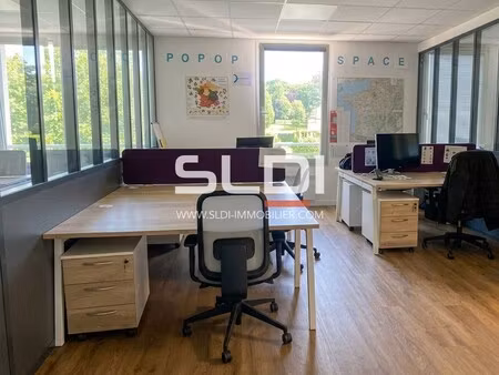 achat local professionnel 139m² bron 69500