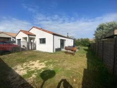 location maison aux sables-d'olonne (85100) : à louer / 87m² les sables-d'olonne