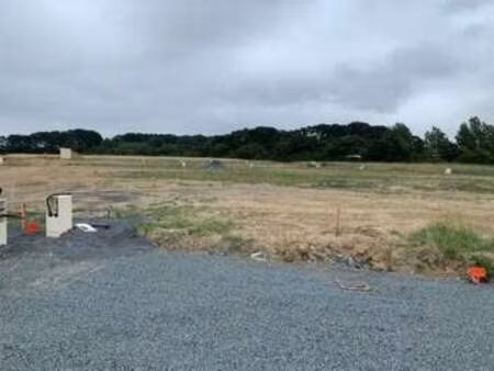 vente terrain à givrand (85800) : à vendre / givrand