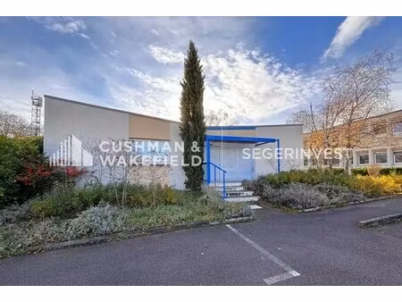 vente bureaux 157 m²