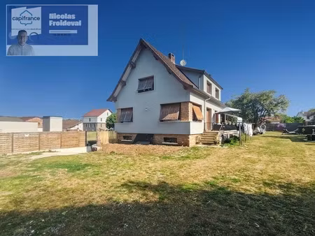 maison à vendre 7 pièces cousance (39)