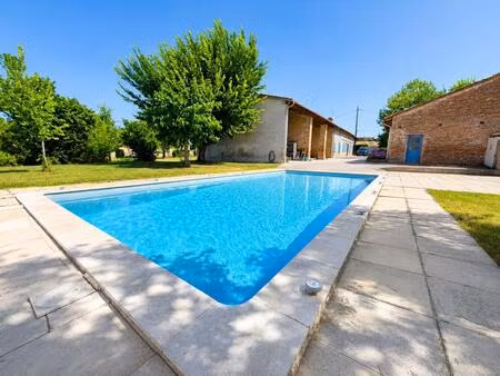 secteur gragnague – ancien corps de ferme de caractère de 1880 – 200 m² – piscine – dépend