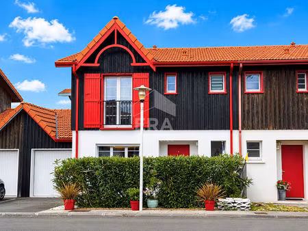 maison t4 sur le port de la teste de buch