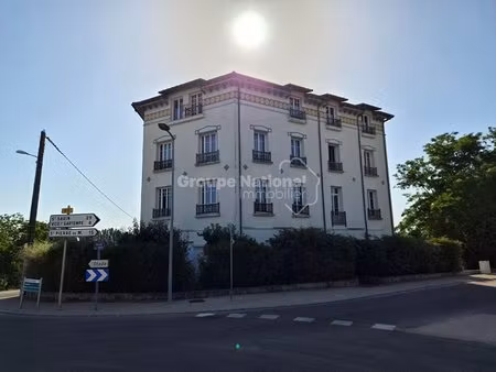 exclusivité appartement meublé loué - rentabilité 8 7 % bail jusqu'en 2027 parking privé