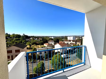 vente appartement 3 pièces 54 m² montluçon (03100)