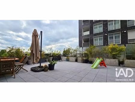 appartement à nanterre (92000)