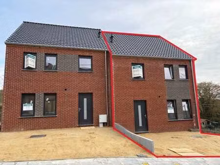 maison neuve de +-140m² sur 2a33. 3ch  jard.  park 2v