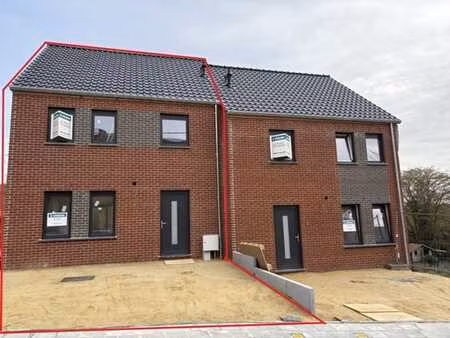 maison neuve de +-140m² sur 3a35. 3ch  jard.  park 2v