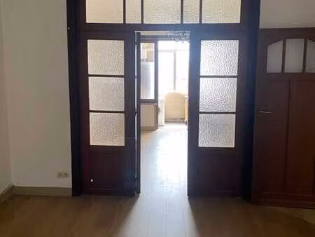 appartement 2 ch. à louer à anderlecht quartier aumale