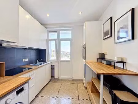 lumineux appartement 1 chambre / bail de société possible