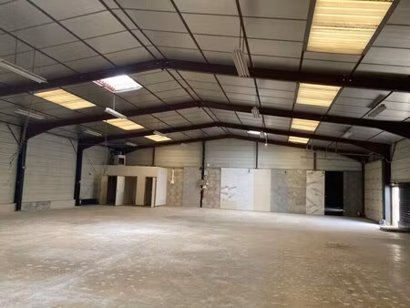 location entrepôt compiegne 60200 450m²