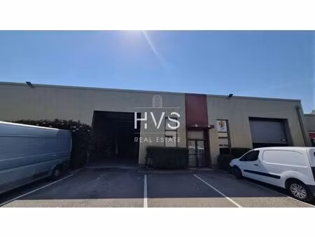location local d’activités vitrolles 13127 86m²