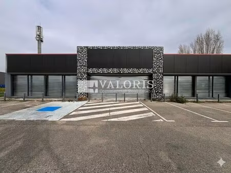 location commerce avignon 84000 1100m²