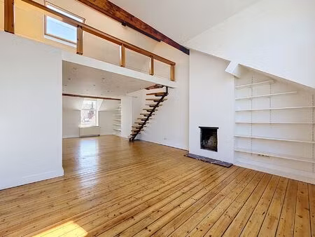 duplex à louer avec terrasse et 2 chambres   ixelles (vbe40637)