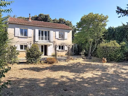 villeneuve-lès-avignon maison 150 m² sur 775 m² de terrain