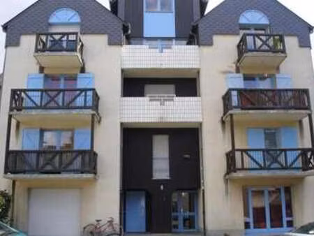 location appartement 2 pièces à rennes bourg l'evêque (35000) : à louer 2 pièces / 33m² re