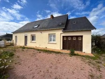 vente maison à évron (53600) : à vendre / 99m² évron