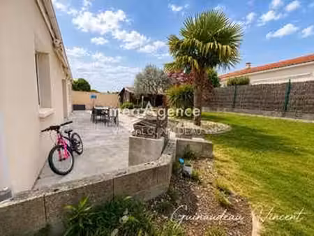 vente maison à saint-macaire-en-mauges (49450) : à vendre / 141m² saint-macaire-en-mauges