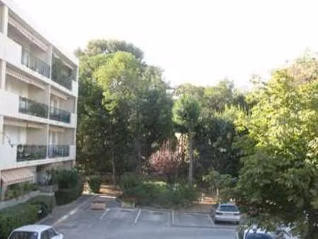 location appartement 3 pièces meublé à toulon (83000) : à louer 3 pièces meublé / 66m² tou