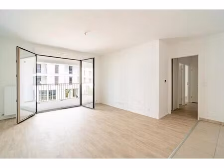 appartement 3 pièces de 56 m² aux prestations du neuf à bobigny