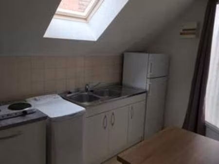 location appartement 2 pièces meublé à montluçon (03100) : à louer 2 pièces meublé / 42m² 