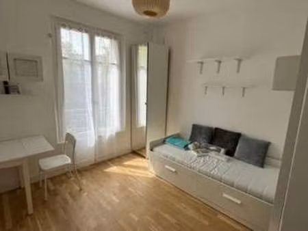 location appartement t1 meublé à paris 14e (75014) : à louer t1 meublé / 14m² paris 14e