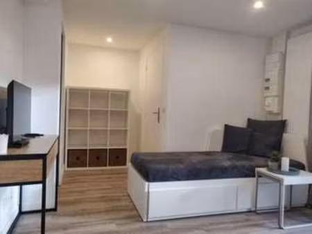 location appartement t1 meublé à verneuil-sur-seine (78480) : à louer t1 meublé / 18m² ver