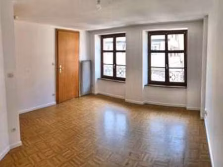 location appartement 2 pièces à strasbourg (67000) : à louer 2 pièces / 32m² strasbourg