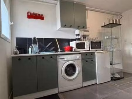 location appartement t1 meublé à villeurbanne (69100) : à louer t1 meublé / 22m² villeurba