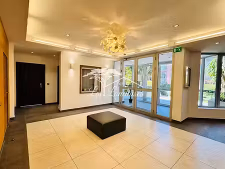 vente appartement 3 pièces 43 m² à la londe-les-maures (83250)  322 000 €