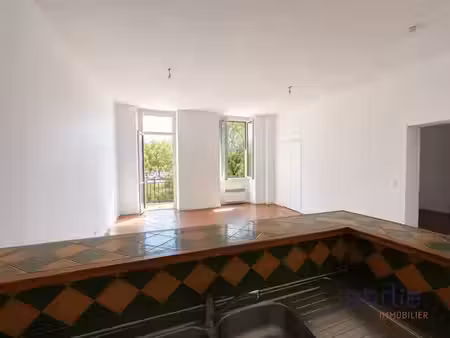 vente appartement 4 pièces 104 m² à flassans-sur-issole (83340)  255 000 €