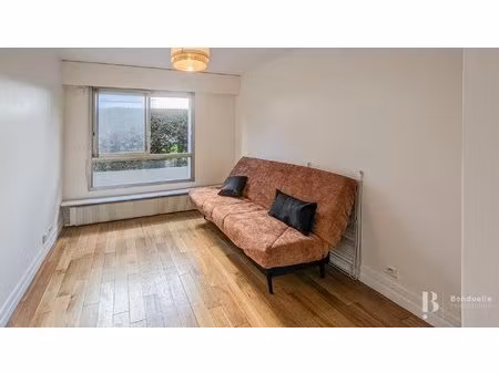 paris viii - a louer meuble - monceau - beau studio en rdc de 16 41 m2 - rue daru