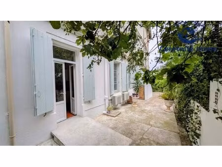 appartement avec terrasse  loggias et garages