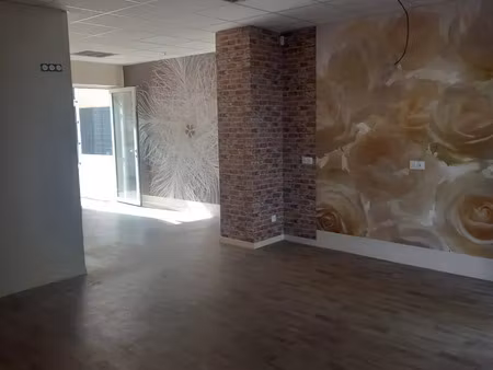 location commerce 2 pièces 50 m² à hénin-beaumont (62110)