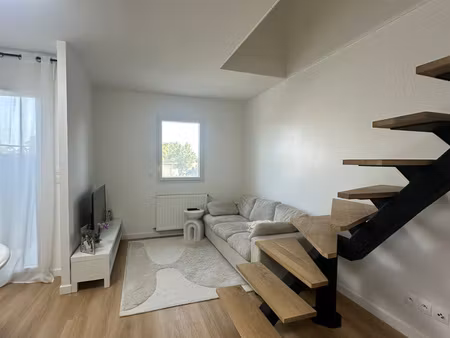 ambares - charmant appt duplex t2 avec balcon privatif