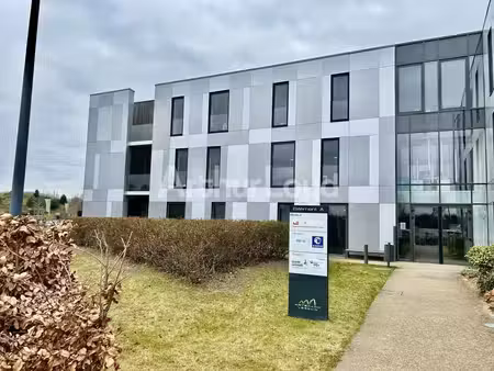 location bureaux 377m² à 1355m²