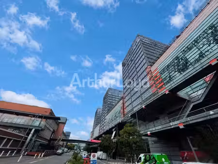 location bureaux 127m²
